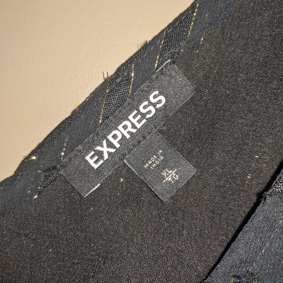Express Black and Gold Blouse size XL - Picture 4 of 5